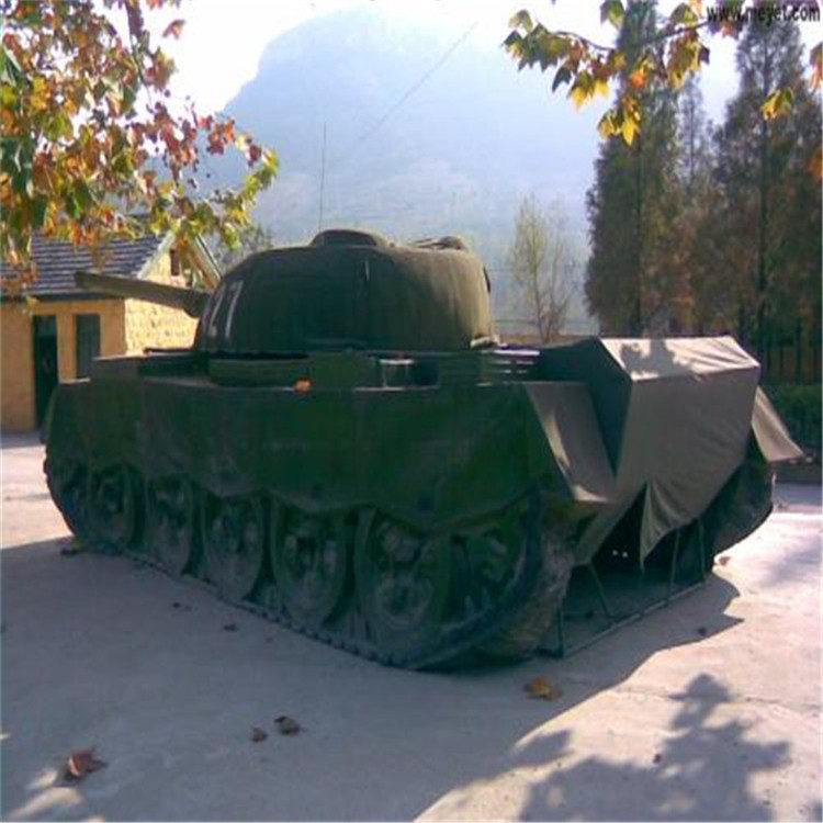 宁陕大型充气坦克